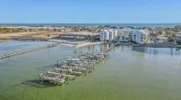 Waterfront Condo - 5 minute boat ride to Crab Island!!! Hotels near Destin-Fort Walton Beach Convention Center