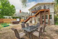 Boutique Downtown Oasis: Hot Tub + Views + 5 min from Everything!