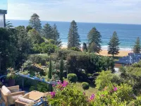 Blue Seas Villa, Sth Avoca Magnificent Beach & Ocean Views Hotels in Avoca Beach