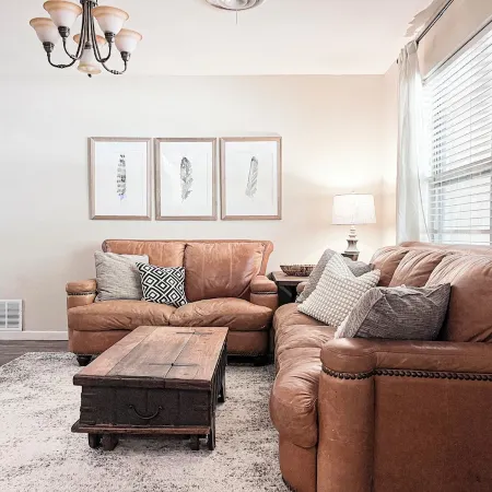 The Cozy Home Near Lancium, Acu, Hsu, Hendrick