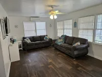 Casa de la Costa - on Beach Front Dr