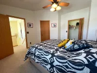 Wonderful 3BR Townhome Close to Downtown AND Ski Hill Road