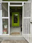2BR Montrose bungalow, 3.5 miles to Medical Center