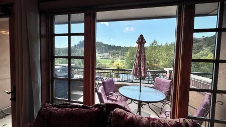 Luxury Condo Best Location Downtown Steamboat Springs