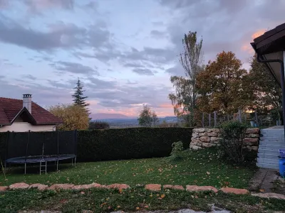 Petite Maison au Calme Entre Annecy et Genève