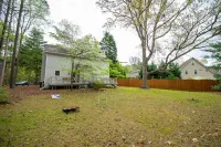 North Hills Oasis- 5mins from North Hills, Newly Renovated, Two En Suites! - Boutique