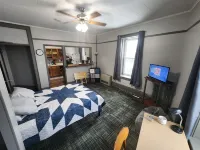 Studio Close to Mtu, Houghton, Keweenaw, Dining, on the Trail & Full Amenities