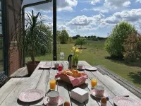 Peace and quiet surrounded by nature Hotel di Zarrentin am Schaalsee