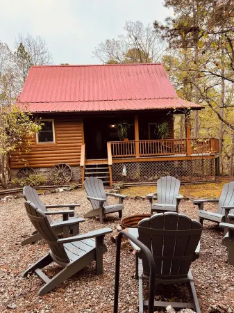 Summer, in a Ouachita Mt Cabin, Close to Lake  Crystal Digging, Hiking, Biking