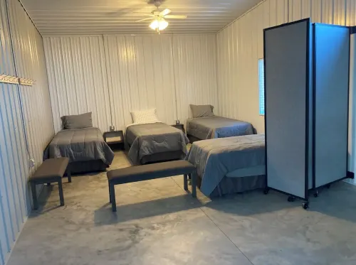 Newly built in Devils Lake, Perfect for Fishing or Relaxing.