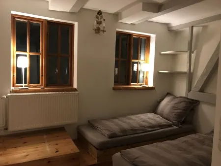 Timpenspieker - Medieval house on the edge of the historic old town Отели рядом с достопримечательностью «University of Lüneburg»