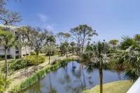 Renovated/Direct Ocean FT/1BR/1.5BA/Pool/Spa/Walk-in Shower/Roku Smart TVs/WiFi