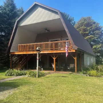 Big Barn in Bemus Point, unique, peaceful, and memorable