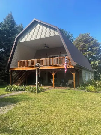 Big Barn in Bemus Point, unique, peaceful, and memorable