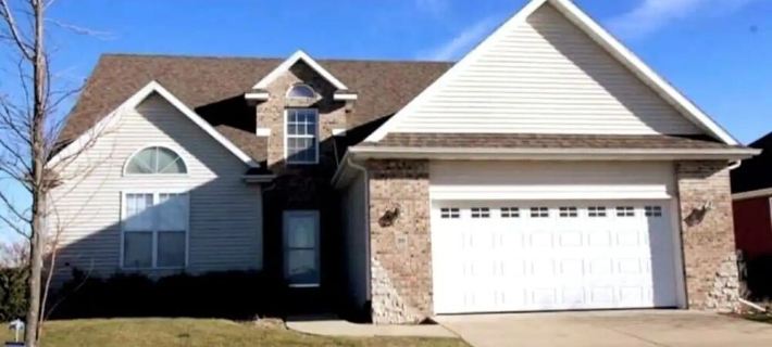Beautiful, luxurious 4-bed, 3.5 baths w/recreation Ξενοδοχεία στην πόλη McLean County