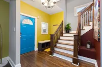 Stylish 3bd w/ backyard patio mins from Downtown! Hôtels à : Maywood