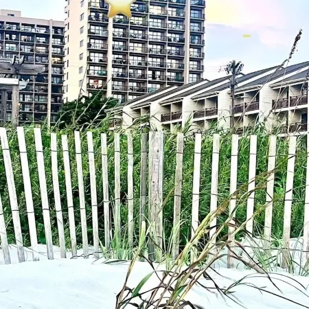Ocean View Suite for Two - Quiet Prime Location 75th Aven