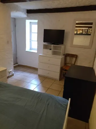 2-bedroom apartment 5 km from the beautiful beaches of Ile Rousse