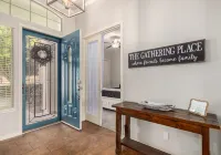 Hole in One with pool and putting green!