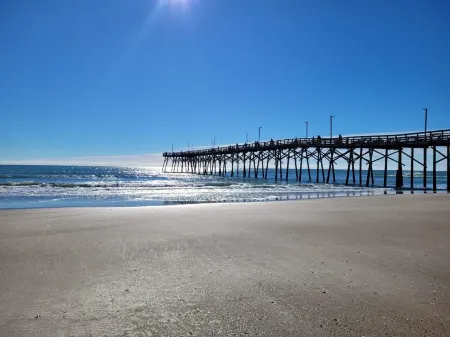 Oceanfront Queen's Grant Condo "Tide-the-Knot" with Breathtaking Ocean Views!