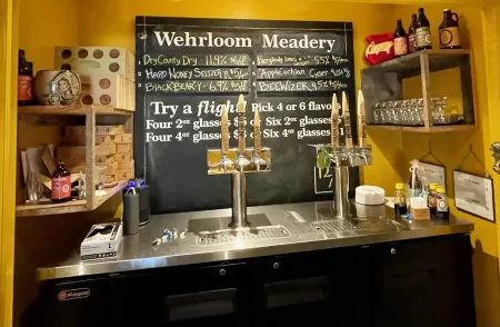 Secluded Cabin Overlooking Fontana Lake & Smoky Mtns NP