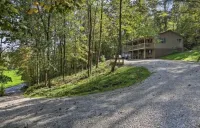 The Hideaway at Buck Ridge. Pet friendly.
