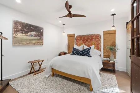 johnson odiorne haus  Near Wineries