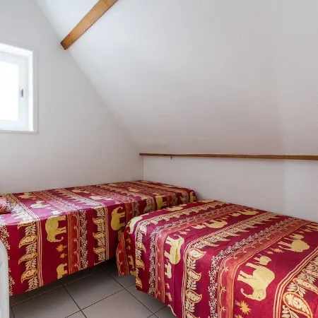 Flat with seaview - 50m from beach- 3/4 persons