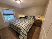 Fish ,Relax, Repeat. Hotels in Conneaut