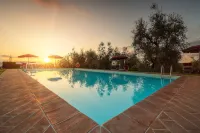 La Principessa  Tuscan farmhouse with pool on wine road of Montecarlo-Lucca - Pools