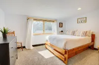 Lovely Spacious Home In Downtown White Salmon
