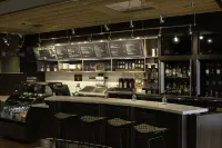 Courtyard Kingston Highway 401/Division Street - bar