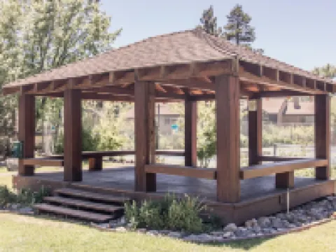 Gorgeous Tahoe Condo/Pools/Hot Tub/Tennis/ 1/2 Mile to Beach! Hotels in Dollar Point