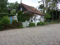 Detached Holiday Cottage,  Close To Market Town Of Hesdin .