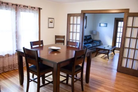 Three Bedroom Entire Apartment Great for Families.