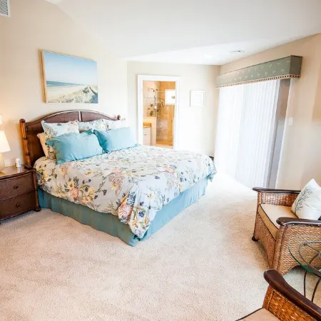 Seaside Beach Mansion w/9 Bedrooms, 8 Full Baths, Pool, Elevator & Rooftop Deck.