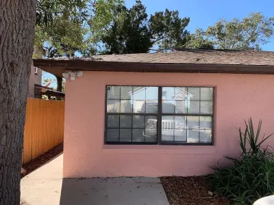 Beachside 1/1 apartment just steps from beautiful Saint Augustine Beach