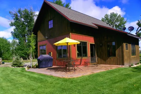 BIG HOLE RIVER RETREAT November-April SPECIAL!