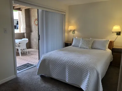 Spacious and Comfortable Getaway with Awesome Amenities!