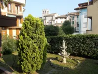 Large Three-room Apartment in a Strategic Position