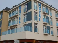 Citotel le France Hotels in Sixt-sur-Aff