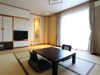 Miharu Ryokan - parcheggio