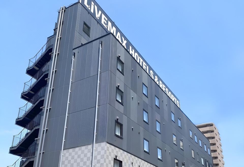 3. 호텔 리브맥스 ..