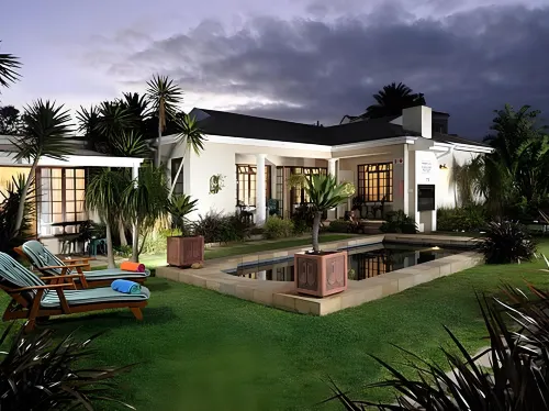 Beachwalk Bed and Breakfast - #Solar Energy #No Loadshedding Hotels in Port Elizabeth