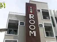 The Room Apartment
