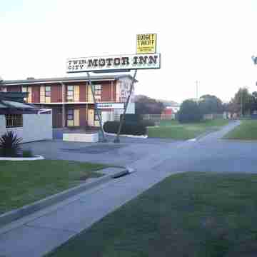 Twin City Motor Inn Hotel Exterior