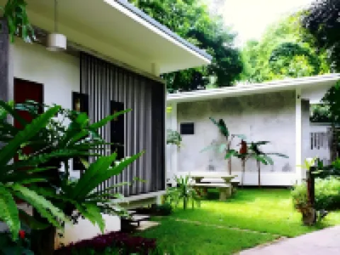 Dusai Tara Resort Hotels near Sai Nam Phung Orchid Farm