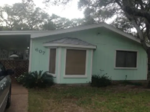 Hidden gem in Fulton, Tx