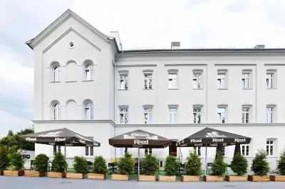 Koszary Arche Hotel