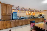 Comfort Inn & Suites - breakfast